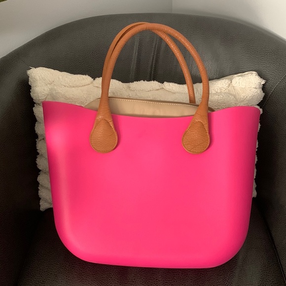 Charming Charlie Handbags - Charming Charlie foam shoulder bag NWOT